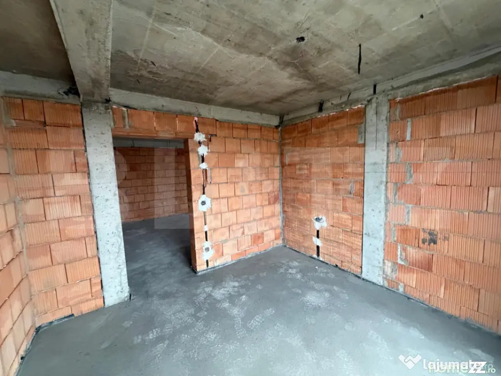 Apartament 3 camere, semifinisat, Zalau - Zalau (Salaj)