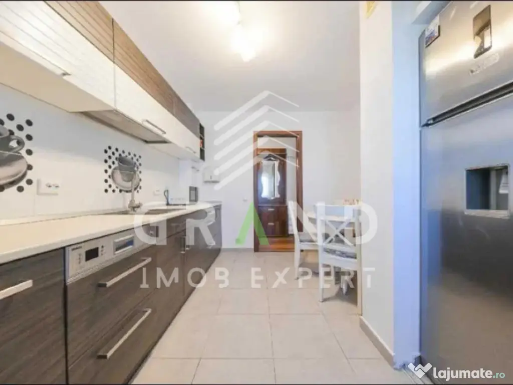Apartament 4 camere | 2 Balcoane | 2 Bai | Etaj 3 | Parcare