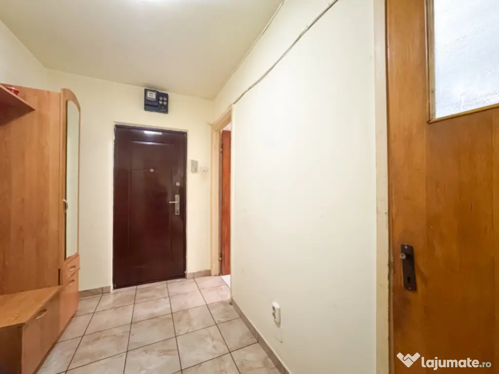 Garsonieră Decomandată 33mp. Bloc Reabilitat. Giurgiului,