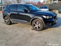 Volvo XC 40 T4 Momentum Urgent vând