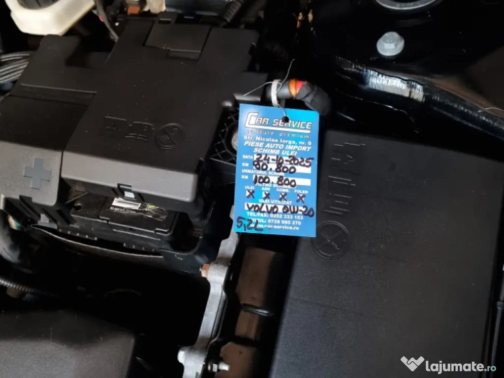 Volvo XC 40 T4 Momentum Urgent vând