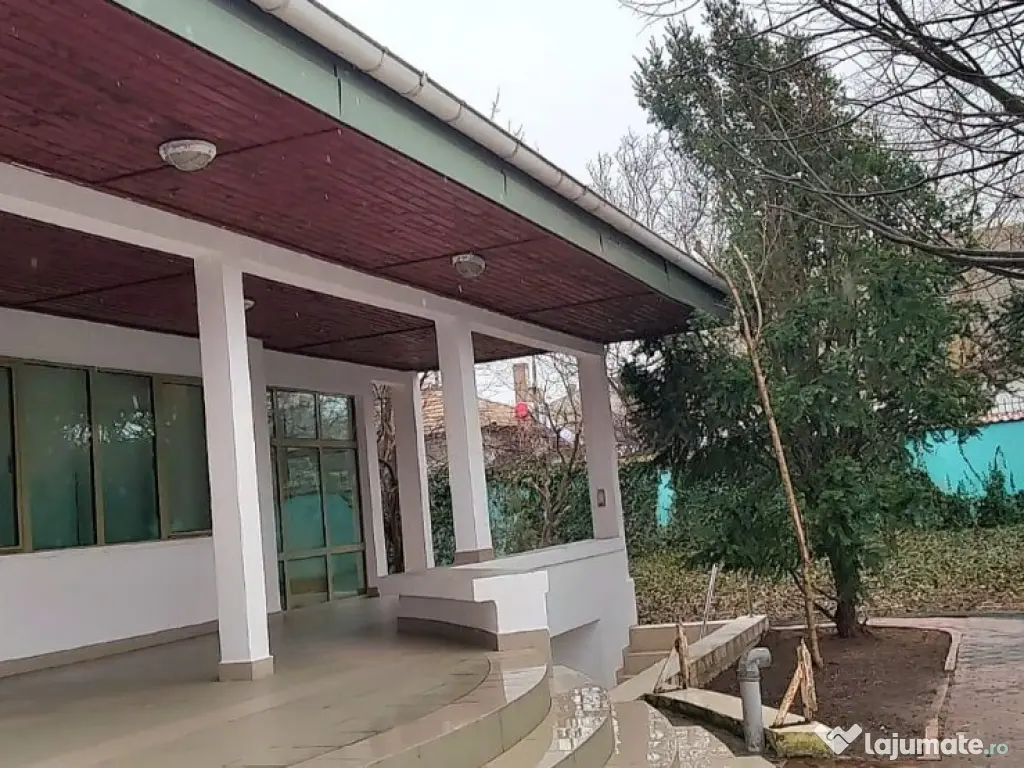 Eforie Sud, proprietate UNICAT, D+P+1, la 200 m de plajă