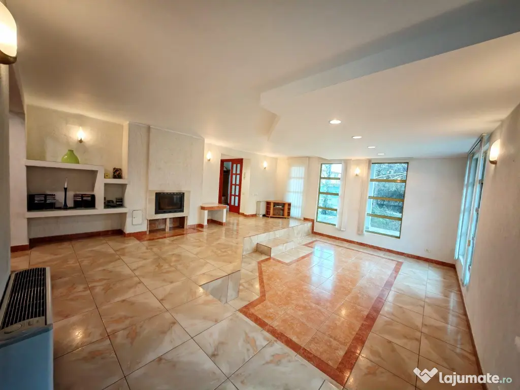 Eforie Sud, proprietate UNICAT, D+P+1, la 200 m de plajă