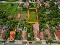 FILM!1.409 mp teren intravilan,livada, utilitati,locatie pre