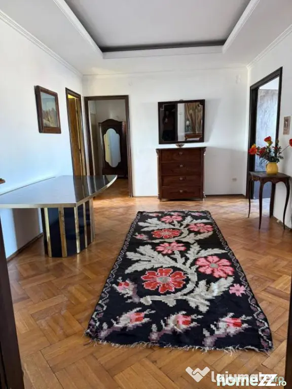 3 Camere Piata Universitatii - Bucuresti (Bucuresti-Ilfov)