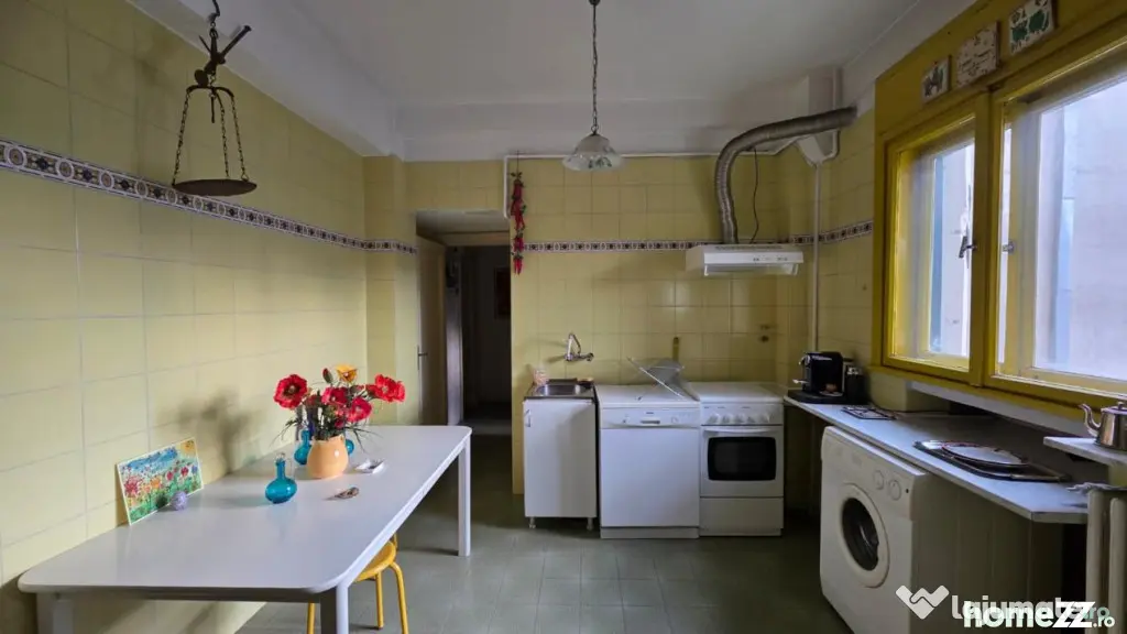 3 Camere Piata Universitatii - Bucuresti (Bucuresti-Ilfov)
