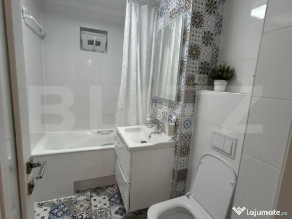 Apartament 3 camere Decomandat 72 mp - Zona Soarelui