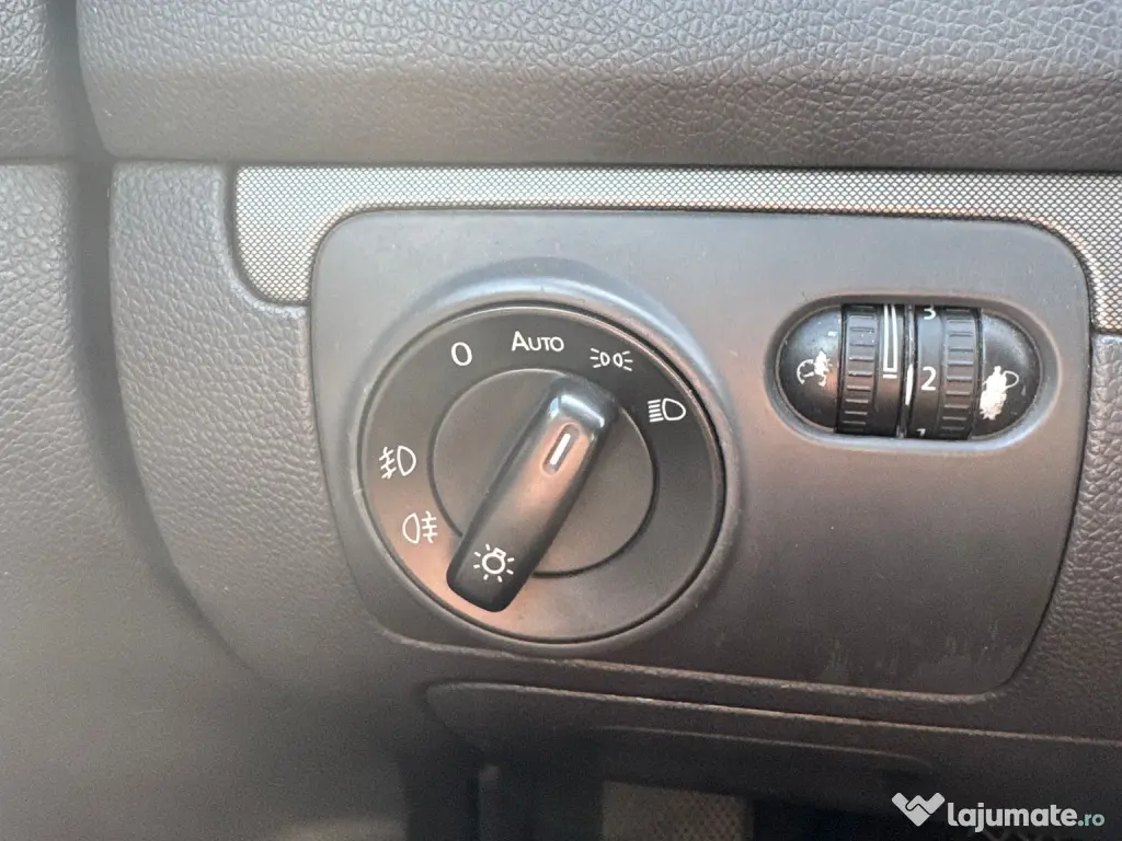 Volkswagen Golf 5 1.6 MPI