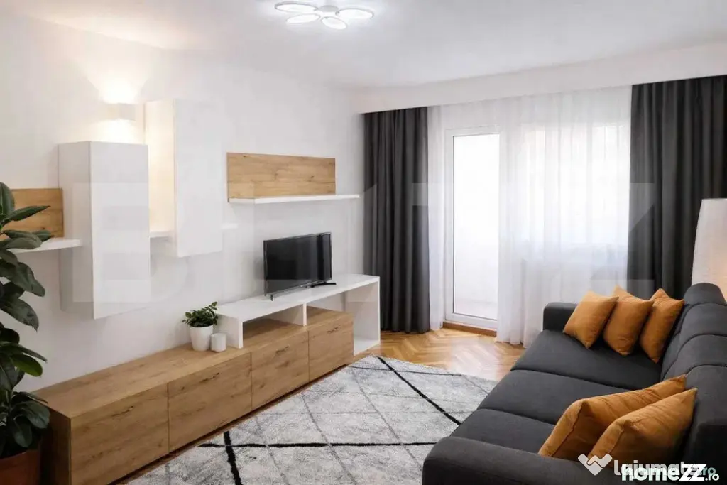 Apartament 3 camere, decomandat, zona UMF - Cluj-Napoca (Cluj)