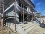 Cladire 240mp cu 2 spatii comerciale la inchiriat in centru 