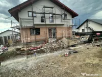 Casă modernă cu mansardă în Vorovesti– spațioasă și 