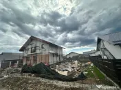 Casă modernă cu mansardă în Vorovesti– spațioasă și 