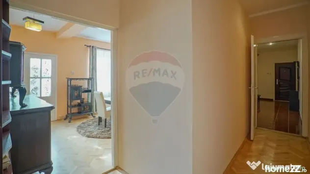 Apartament cu 3 camere de închiriat zona centrala Maior ... - Brasov (Brasov)