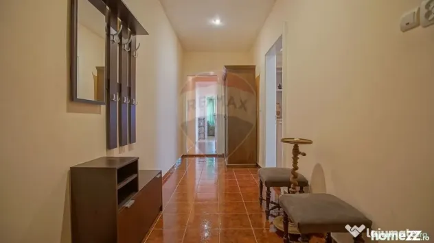 Apartament cu 3 camere de închiriat zona centrala Maior ... - Brasov (Brasov)