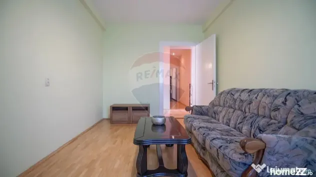 Apartament cu 3 camere de închiriat zona centrala Maior ... - Brasov (Brasov)