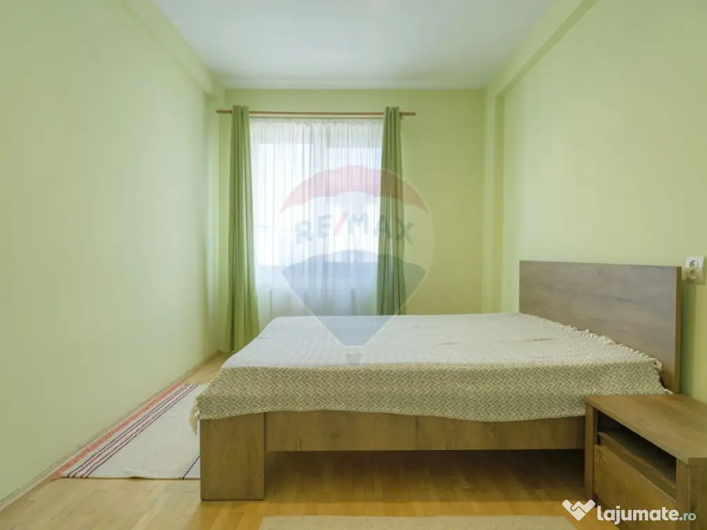 Apartament cu 3 camere de închiriat zona centrala Maior ...
