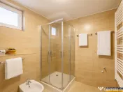 1.200mp teren intravilan cu casa constructie noua, Izvor, Ta 