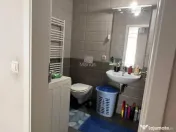 Apartament 2 camere, decomandat - zona Tractorul 