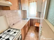 Apartament 2 camere, semidecomandat - zona Florilor 