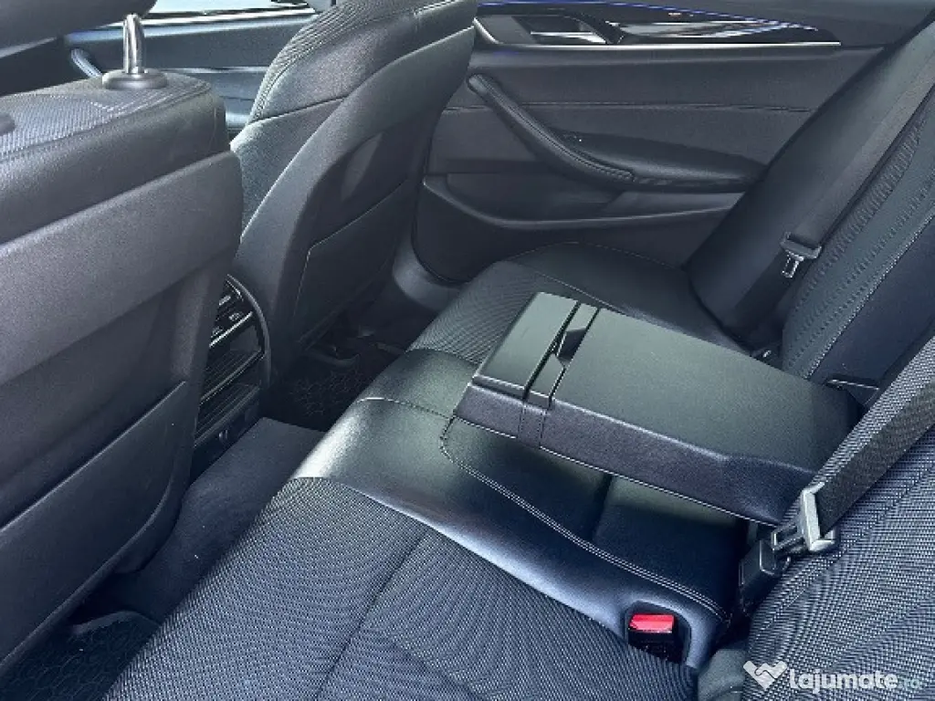 Bmw G30 520d XD Camere 360 / Navi mare / HI fi / Head up