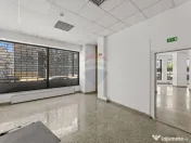 Spațiu comercial generos în vad excelent – zona Intim... 