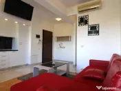 Torontalului 2 camere Bloc cu Lift /Parcare Inclusa cu Barie 