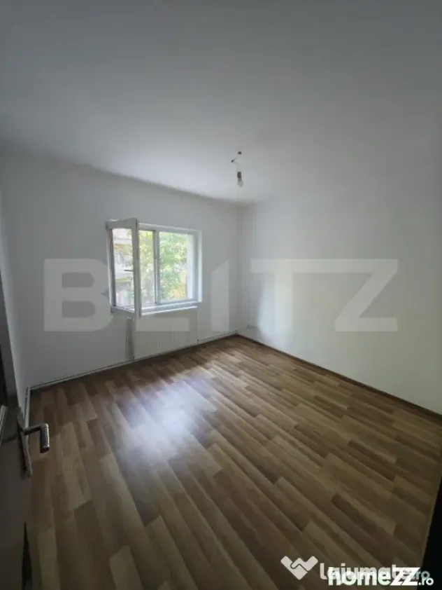 Apartament 4 camere, 82 mp utili, Micro 16 - Satu Mare (Satu-Mare)
