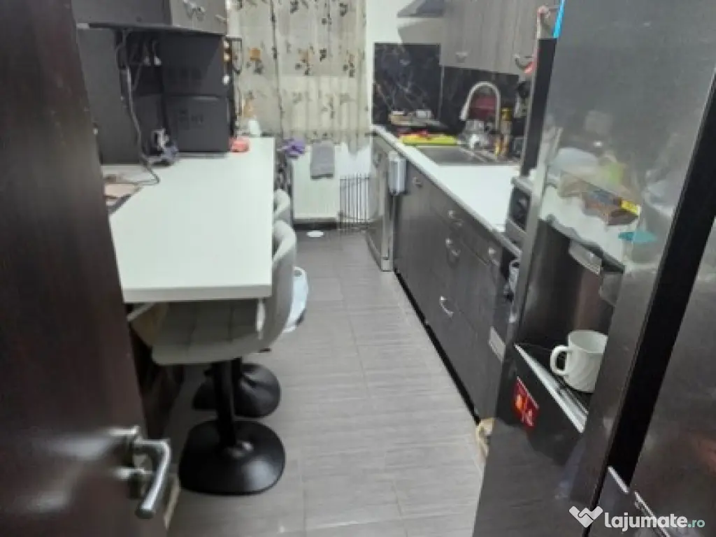 Apartament 2 camere zona 1 Decembrie,metrou,Complex Auchan Titan