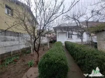 Casa individuala cu garaj si curte libera 300 mp, zona excel