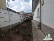 Casa individuala cu garaj si curte libera 300 mp, zona excel 