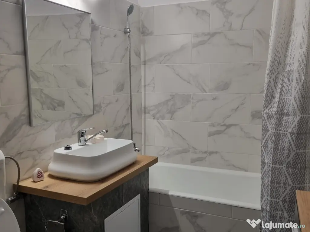 Închiriez apartament 2 camere