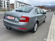 Skoda octavia BERLINA 