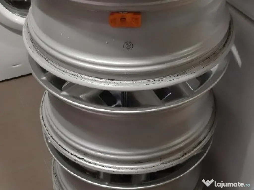 $et jante aliaj originale 17" MINI Cooper S Countryman, impecabile , ca noi