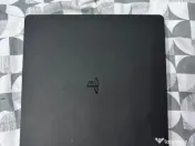 Consolă PS4 Slim + 2 Controllere 
