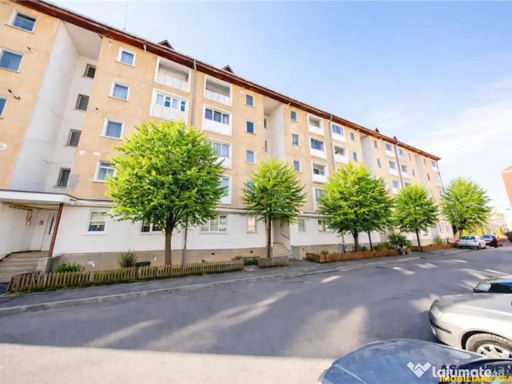 Garsoniera cocheta, apreciabila ariere, Lenin, Sfantu Gheorg