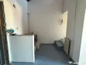 Racadau - Garsoniera cu extindere la mansarda, spatioasa, de renovat! 