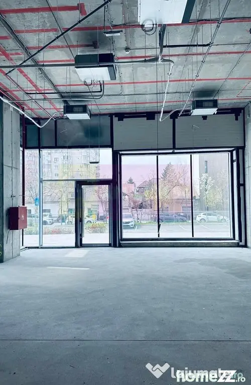 Spatiu comercial imobil nou Sebastian- Razoare.