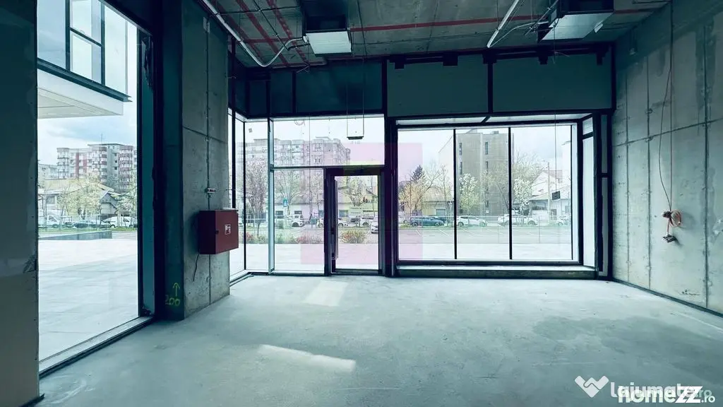 Spatiu comercial imobil nou Sebastian- Razoare.