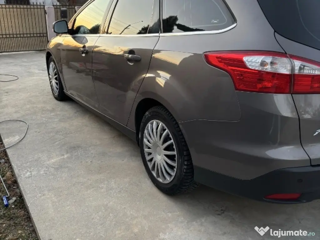 Ford focus cutie automata vând schimb