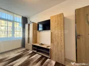 Garsoniera decomandata, etaj intermediar - Zona Tractorul... 