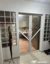 De vanzare apartament 3 camere decomandate, 70 m², et.1, zo 