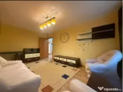 Închiriez apartament 