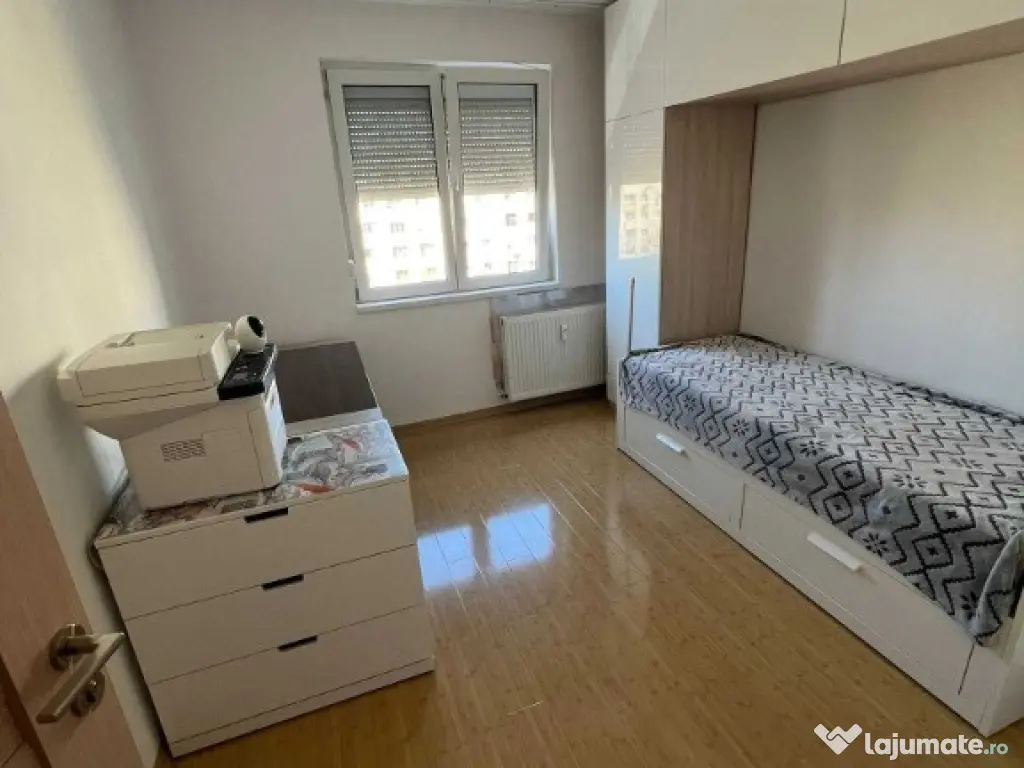 Apartament 3 camere Delfinului,Metrou Costin Georgian,Titan