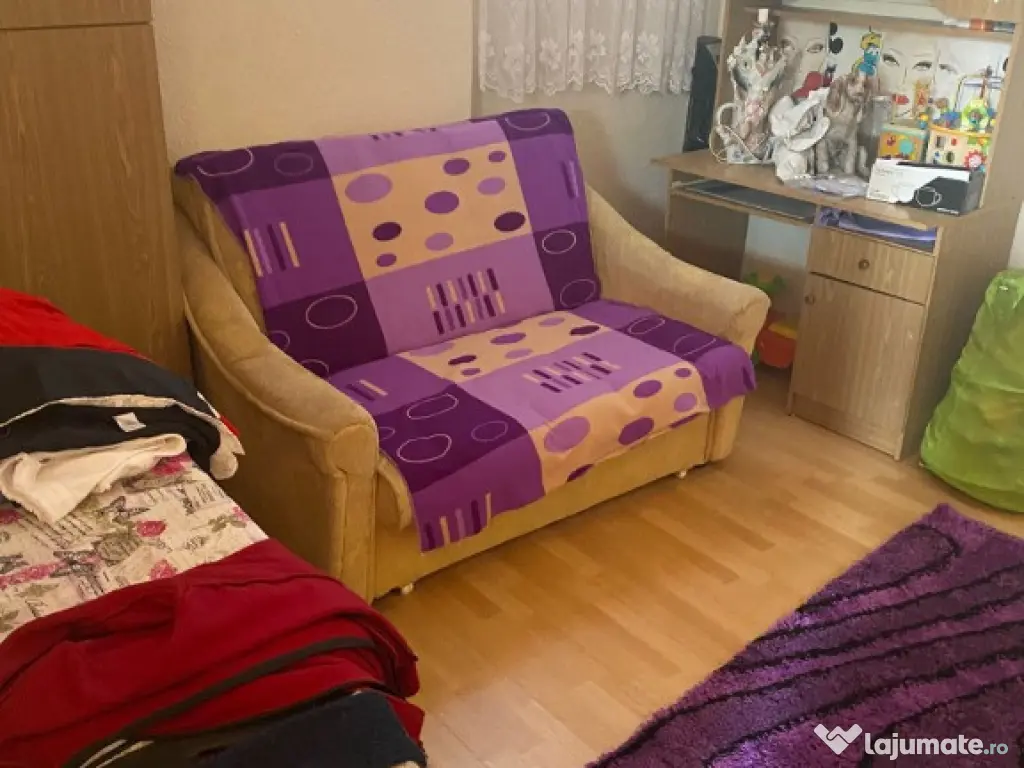 Casa P+1 de inchiriat zona CENTRALA compus din 4 camere