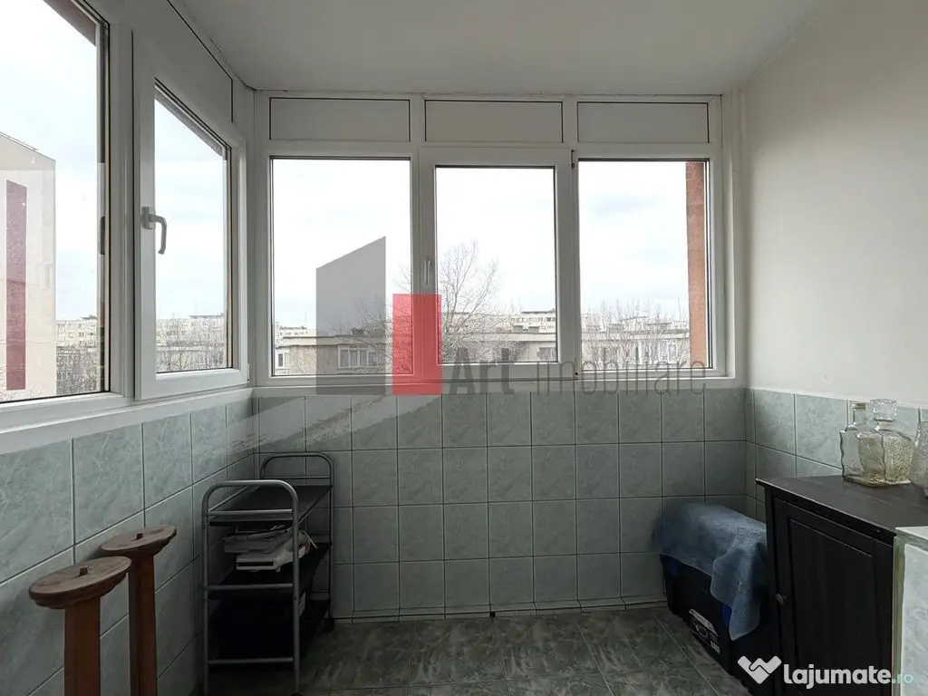 Apartament 4 camere zona Aparatorii Patriei\Berceni