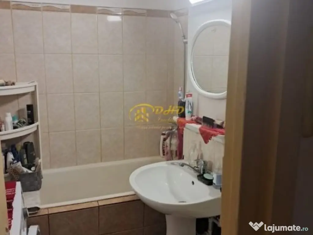 Apartament 3 camere, Gară