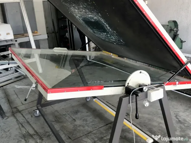 Masă de insolat cu vacuum pentru serigrafie – de vânzare
