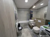 Apartament 2 Camere | Zona Coresi | Loc de parcare 