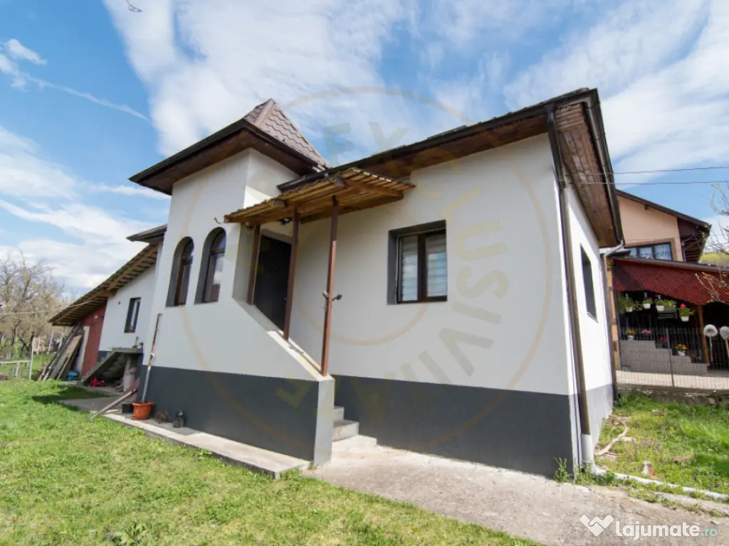 Casa gata de mutat+teren 1000 mp in zona de deal, jud. Arge