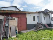 Casa gata de mutat+teren 1000 mp in zona de deal, jud. Arge 